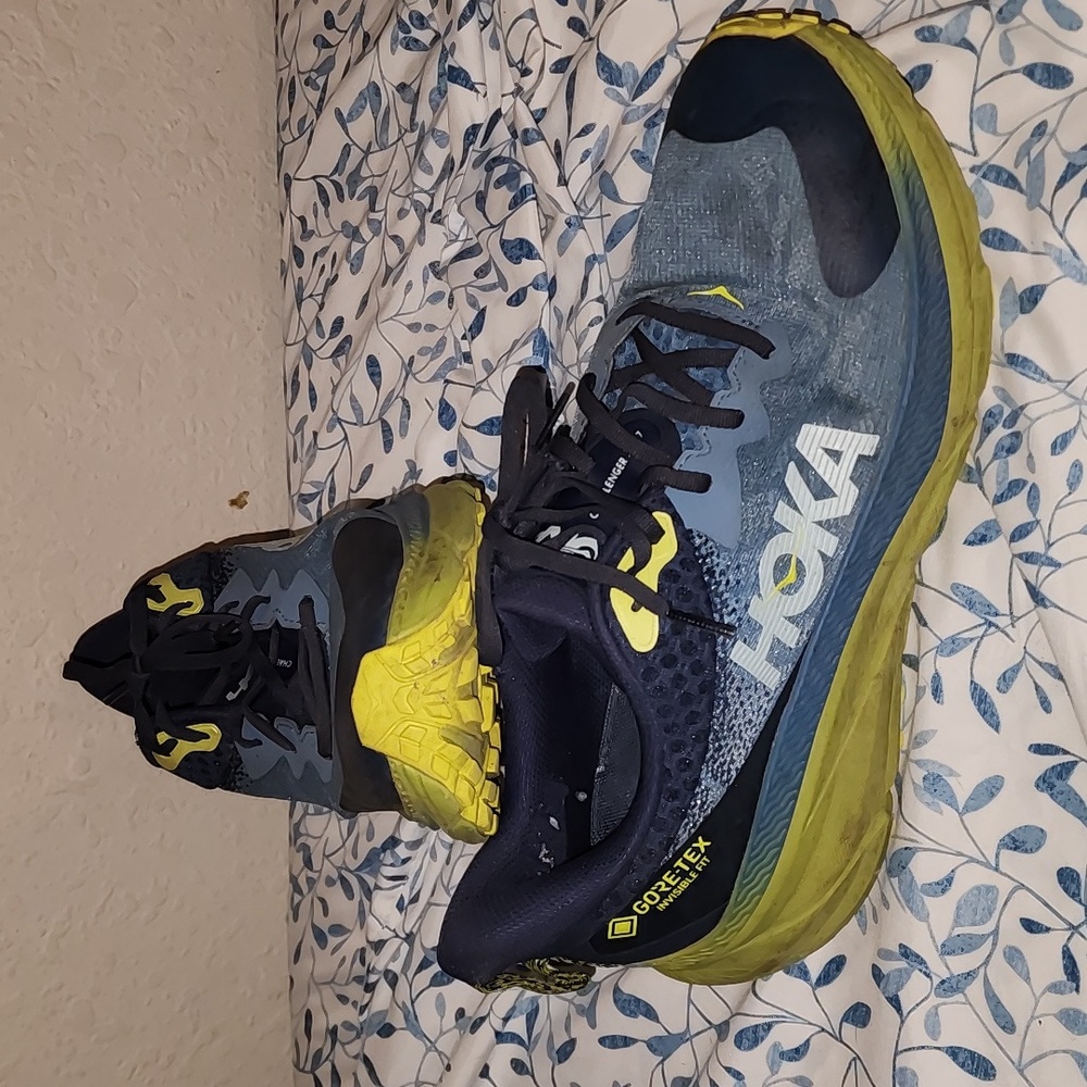 Hoka Challenger 7 GORE-TEX Outer Space / Dark Citron Men's Shoes